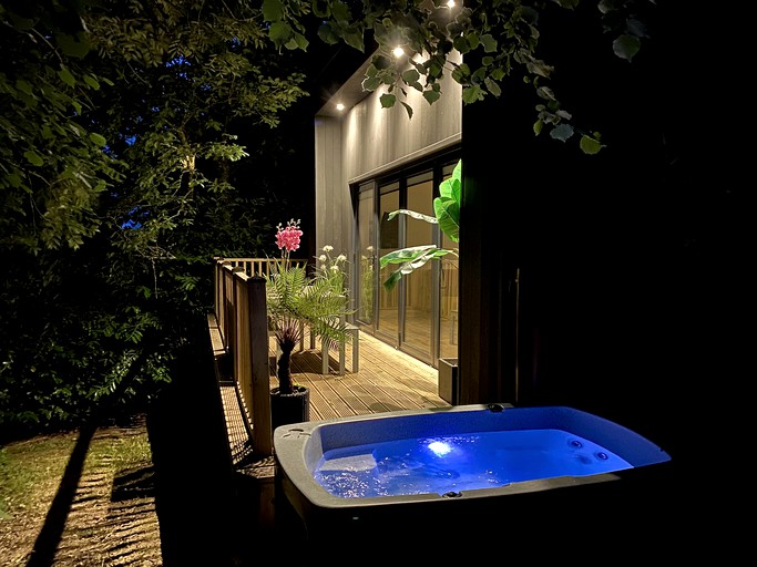 Designer Rentals (United Kingdom, Plymouth, Devon)