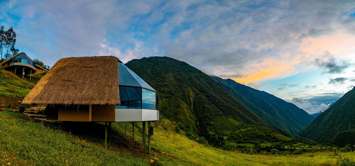 Spectacular Cabins with Incredible Views and Hiking Trails in Peru