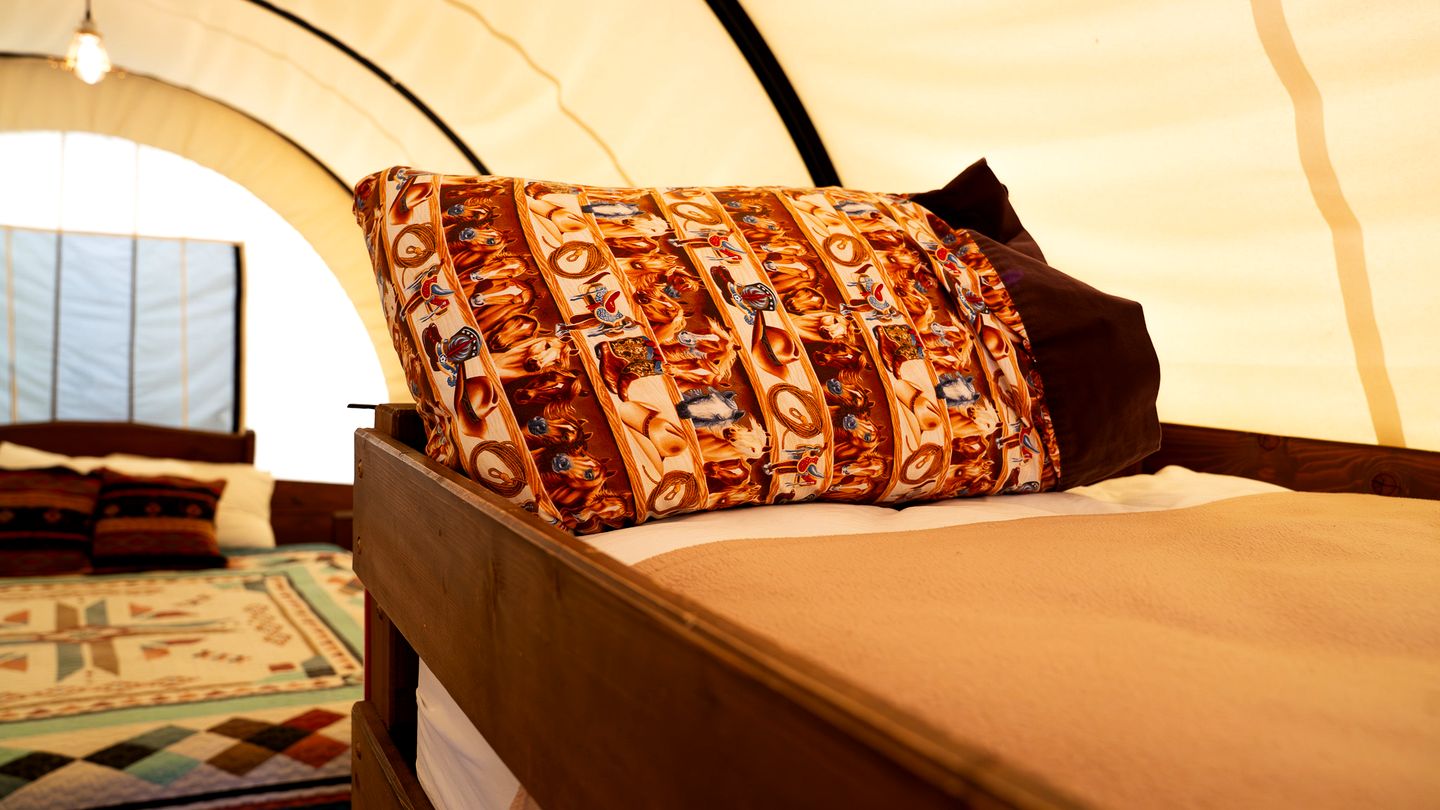 Rustic Conestoga Glamping Covered Wagon for Amazing Getaways to Oklahoma Farm