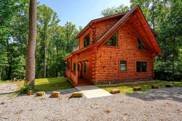 Cabins (United States of America, Logan, Ohio)