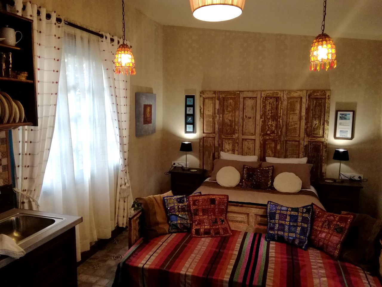 Intimate Cozy Cottage with Outdoor Pool in Spain