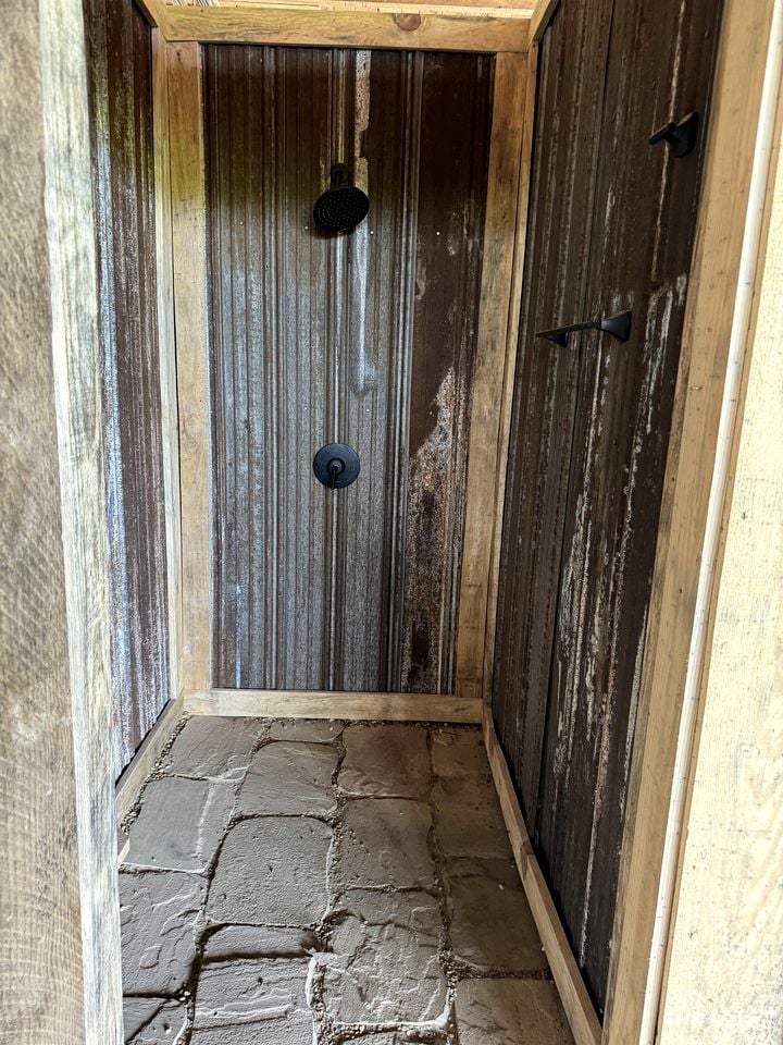Serene Getaways to Nature on Horse Farm in Lafayette, Georgia