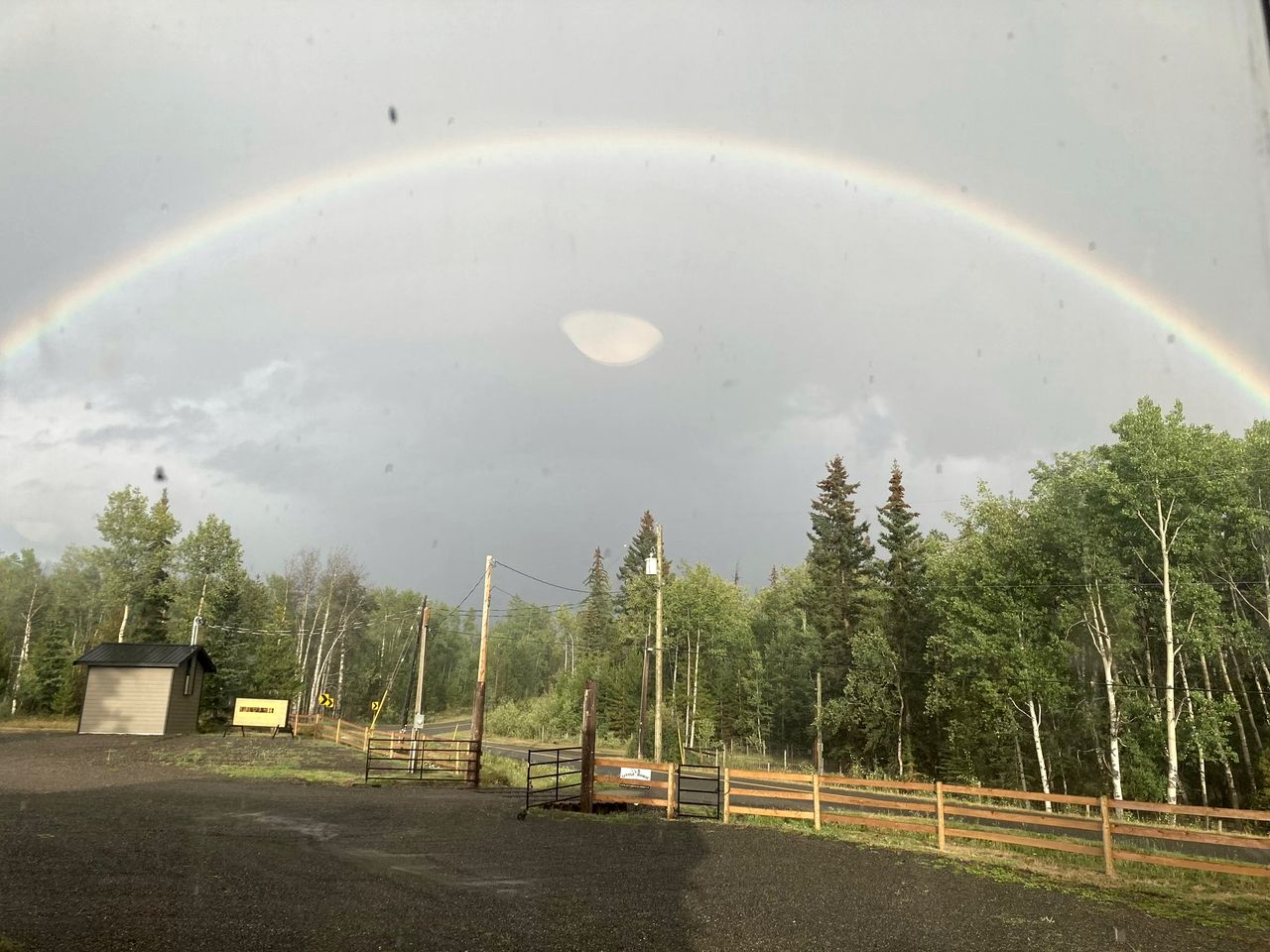 Rustic Cabin Rental in British Columbia for Perfect Weekend Getaways in Nature