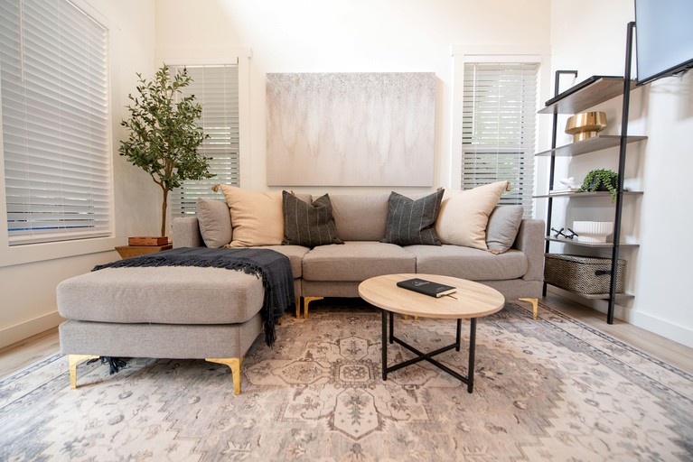 " Tiny Mojo" The Retreat at Sunset Bluff, Tiny Houses, Monteagle