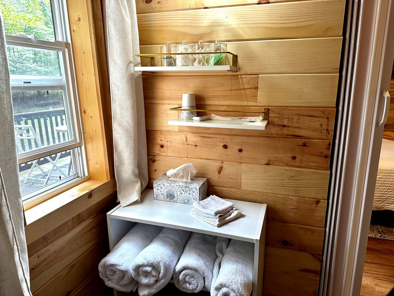 Pet-Friendly Cabin in the Woods, for Pennsylvania Glamping Getaways to Nature