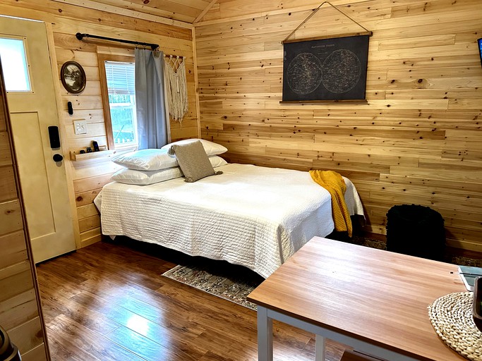 Pet-Friendly Cabin in the Woods, for Pennsylvania Glamping Getaways to Nature