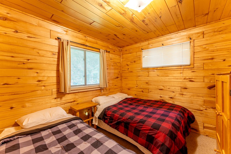 Cabins (United States of America, --, Minnesota)