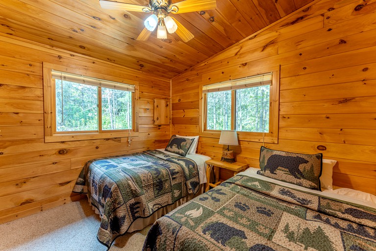 Cabins (United States of America, --, Minnesota)