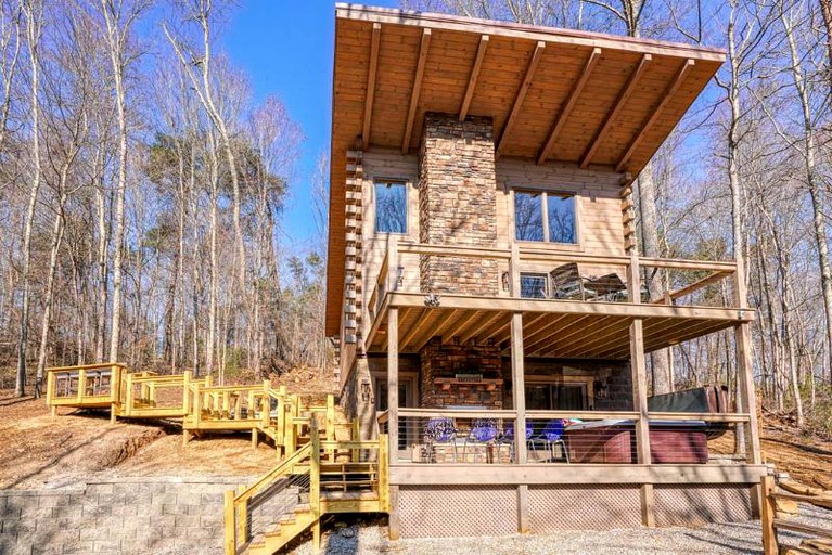 Cabins (United States of America, Logan, Ohio)