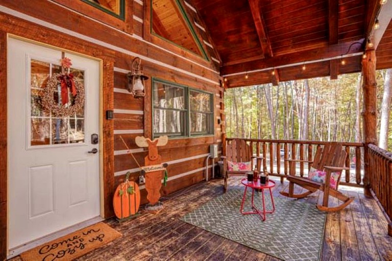 Cabins (United States of America, Logan, Ohio)