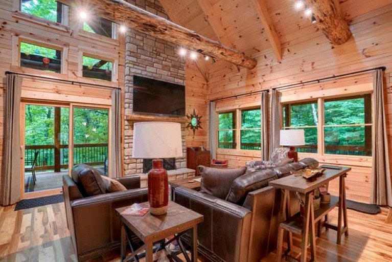 Cabins (United States of America, Logan, Ohio)