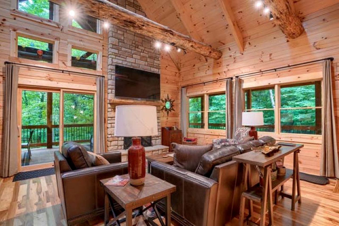 Hocking Hills Park Getaway for Family Adventures in Logan, Ohio