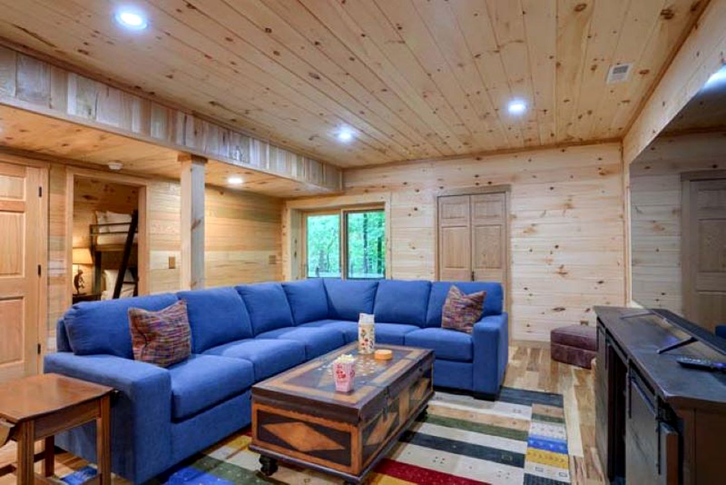 Hocking Hills Park Getaway for Family Adventures in Logan, Ohio