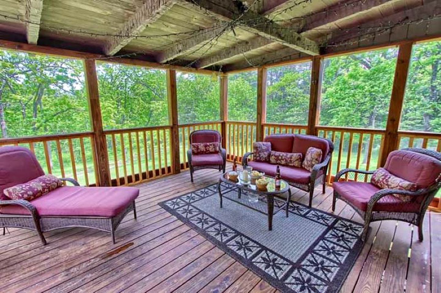Rustic Log Cabin Rental in Logan, Ohio, for Dreamy Glamping Stays in Hocking Hills