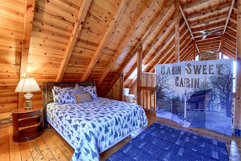 Cabins (United States of America, Logan, Ohio)