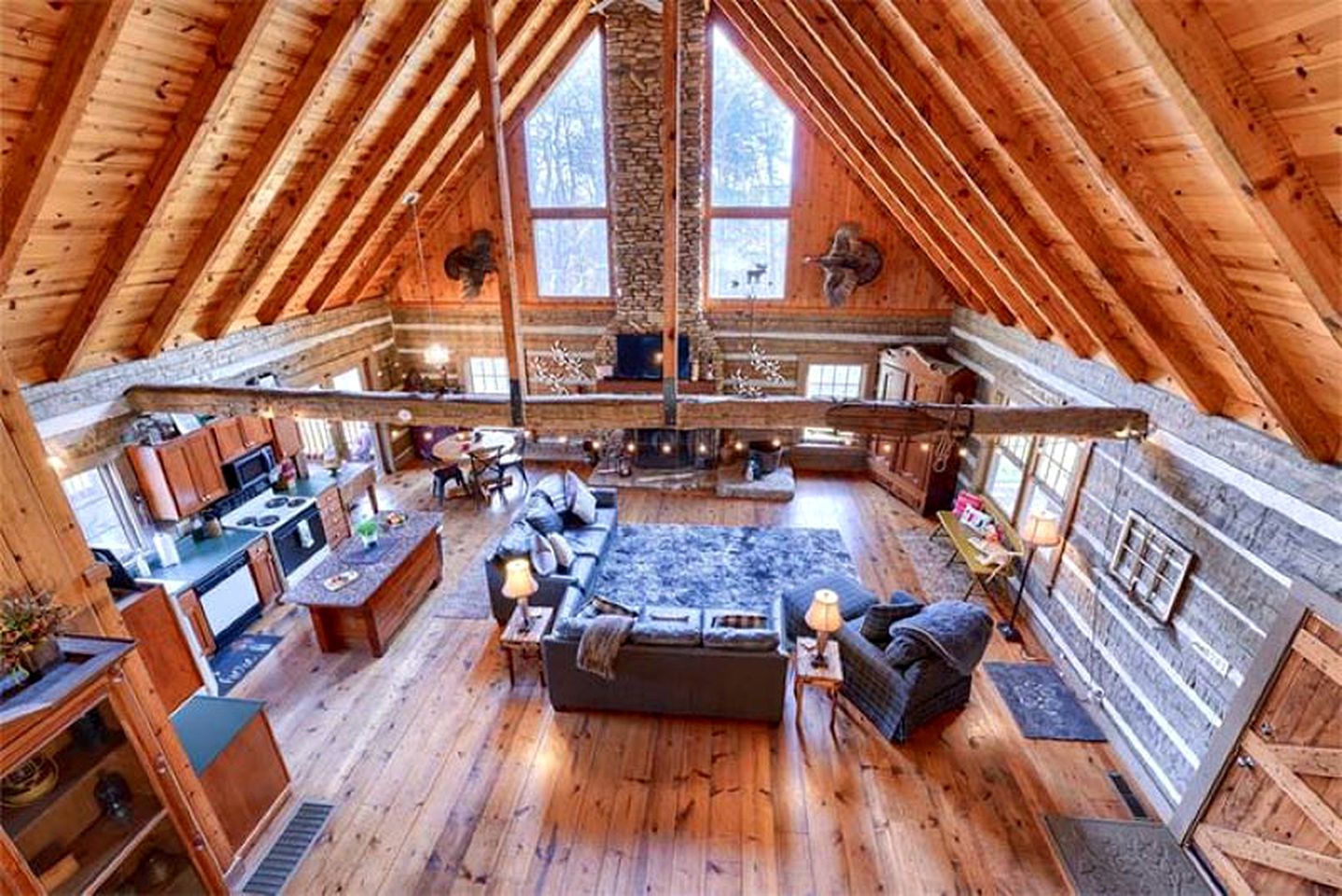 Rustic Log Cabin Rental in Logan, Ohio, for Dreamy Glamping Stays in Hocking Hills