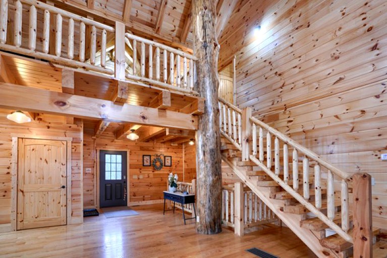 Cabins (United States of America, Logan, Ohio)