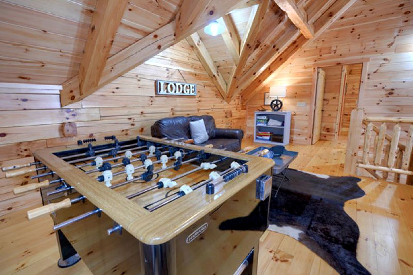 Large Cabin Rental with Games Room and Hot Tub in Logan, Ohio