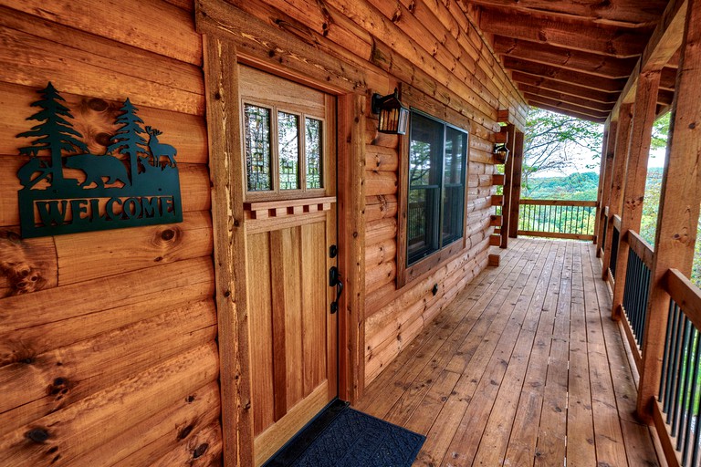 Cabins (United States of America, Logan, Ohio)