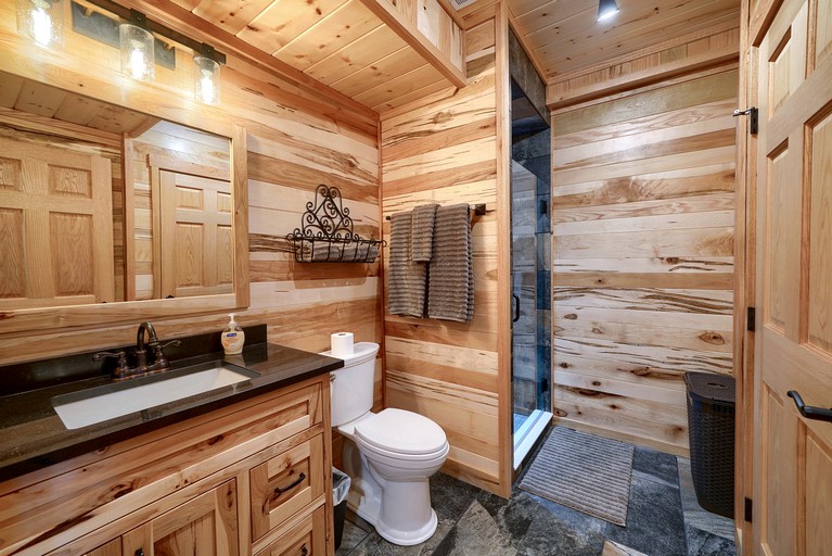 Cabins (United States of America, Logan, Ohio)