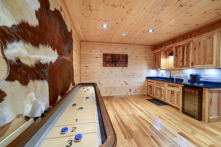 Cabins (United States of America, Logan, Ohio)