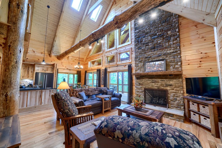 Cabins (United States of America, Logan, Ohio)