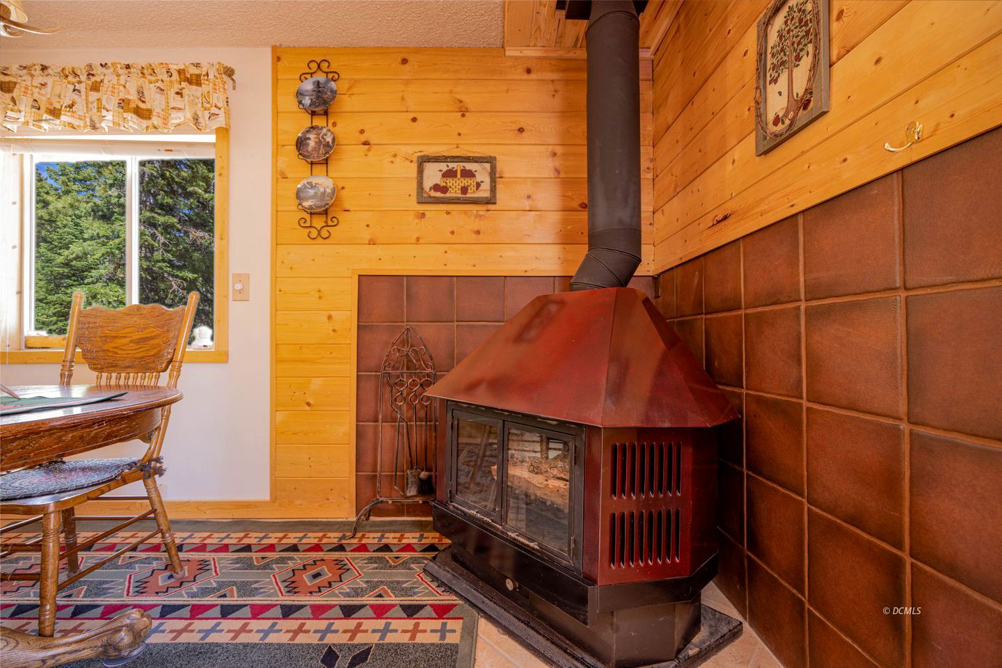 The Ultimate Family Getaway at this Glamping Cabin in Duck Creek Village, Utah