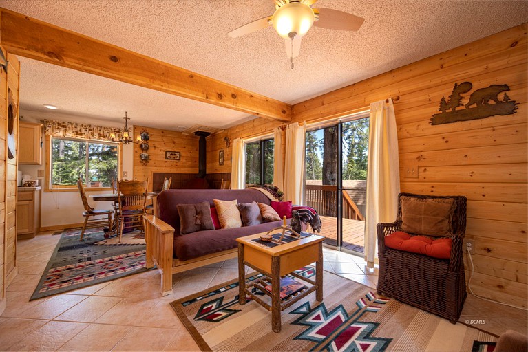 Cabins (United States of America, Duck Creek Village, Utah)