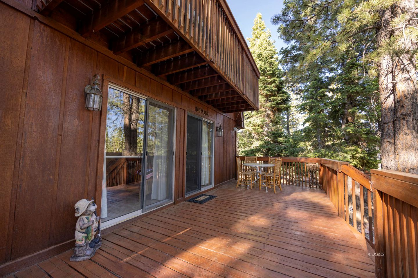 The Ultimate Family Getaway at this Glamping Cabin in Duck Creek Village, Utah