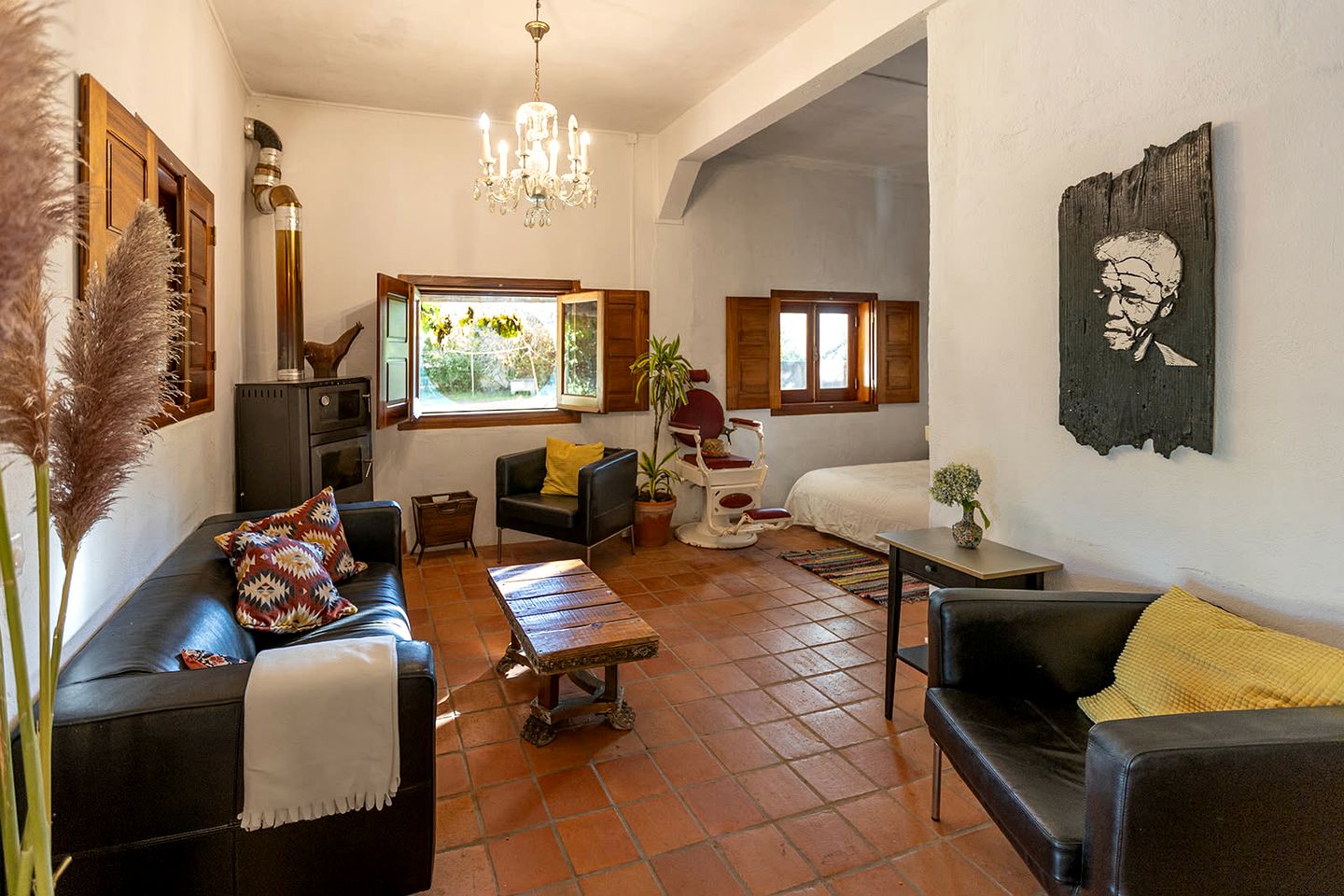 Luxury Holiday Rental in a Gorgeous Former Winery on the Costa de Prata in Portugal