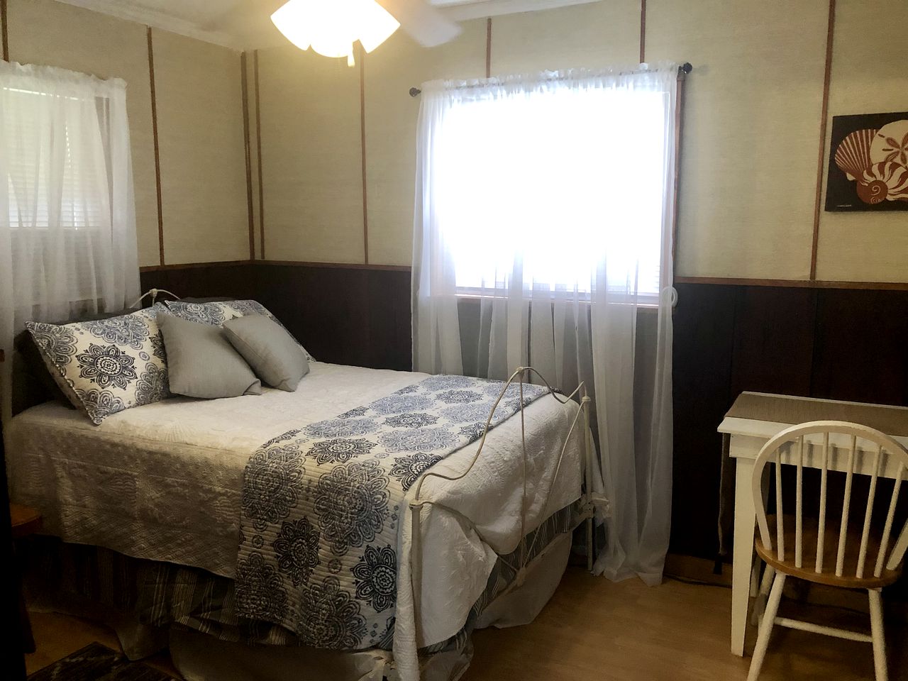 Fascinating Off-Grid River House for an Authentic Escape into Nature on the Alabama River