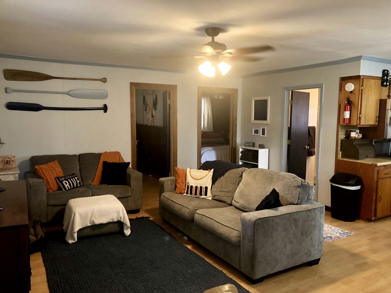 Fascinating Off-Grid River House for an Authentic Escape into Nature on the Alabama River