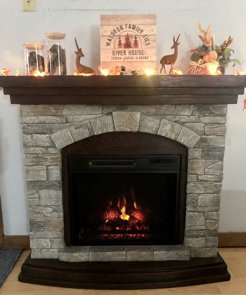 Fascinating Off-Grid River House for an Authentic Escape into Nature on the Alabama River