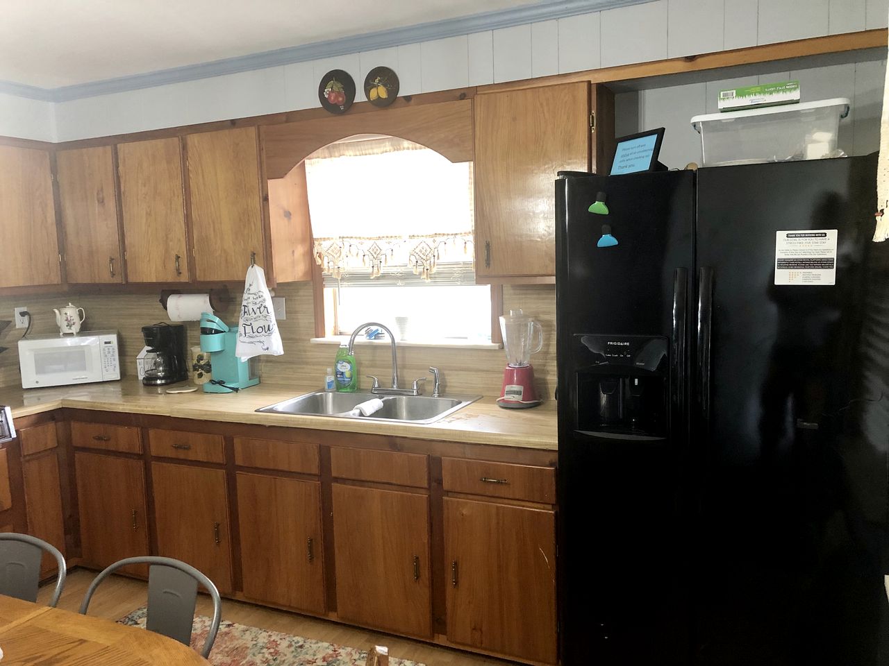 Fascinating Off-Grid River House for an Authentic Escape into Nature on the Alabama River