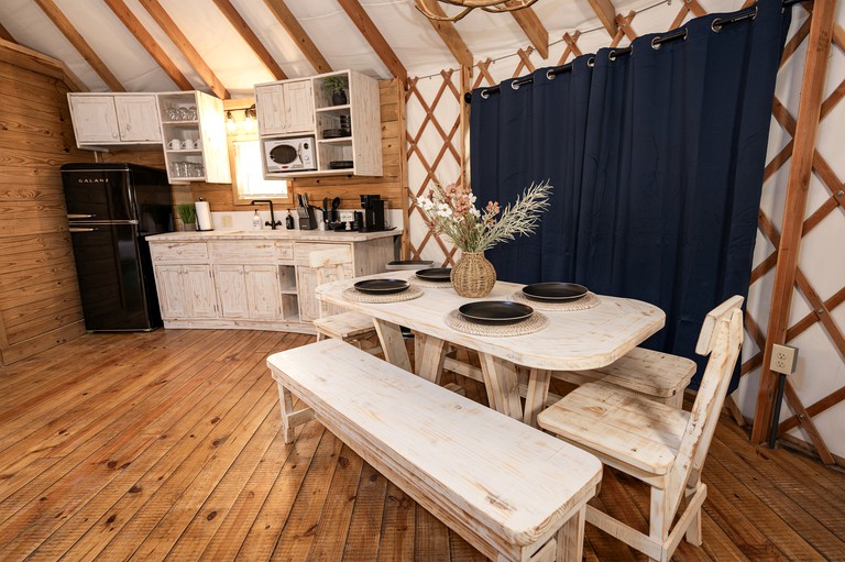 Yurts (United States of America, Bandera, Texas)