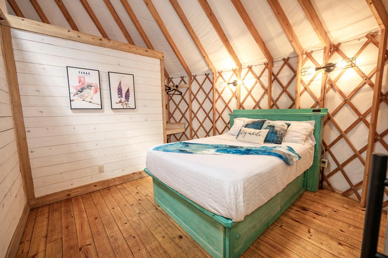 Yurts (United States of America, Bandera, Texas)