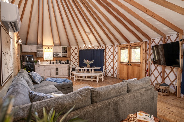 Yurts (United States of America, Bandera, Texas)