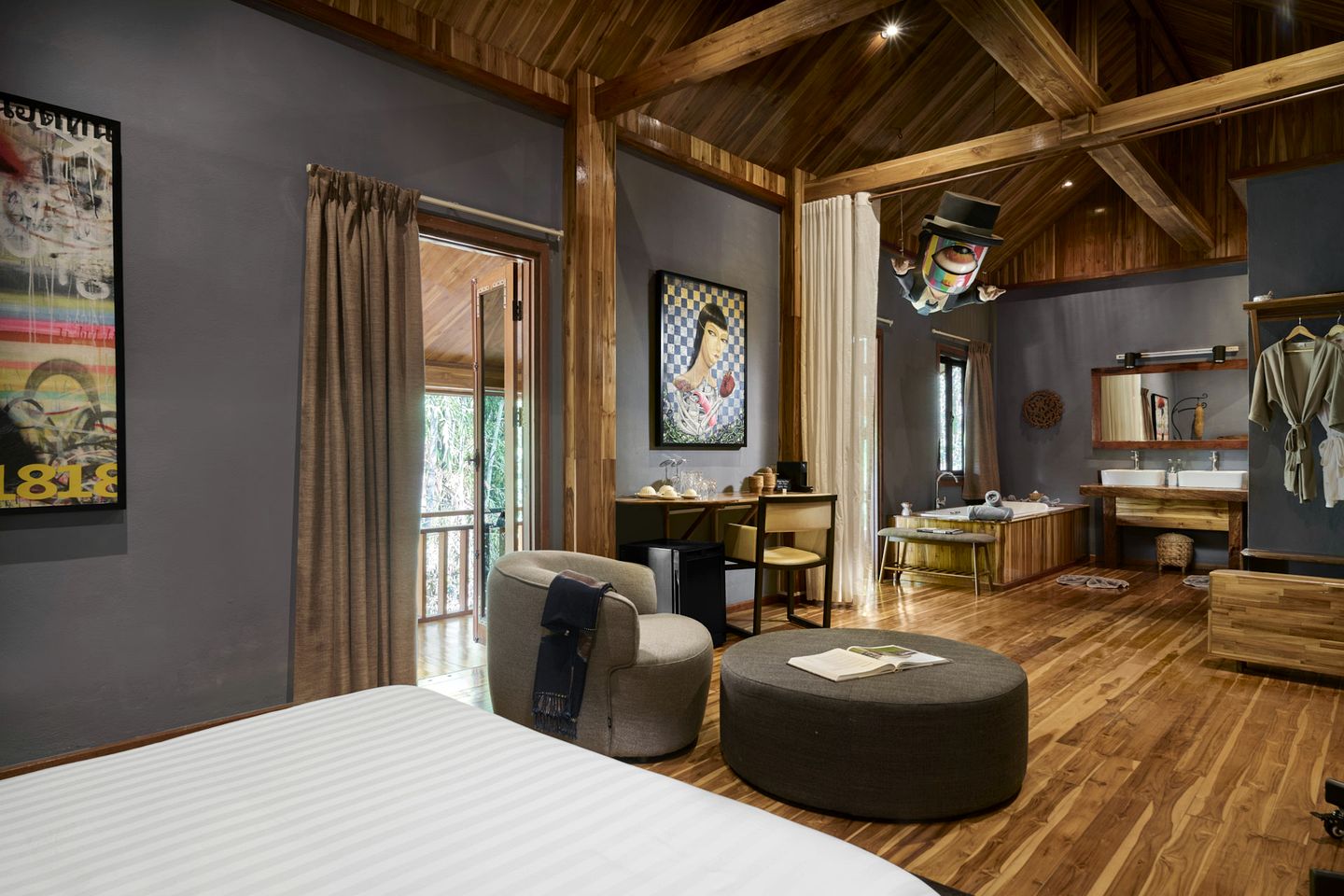 Splendid Forest Suite Incredible for a Relaxing Getaway in Laos