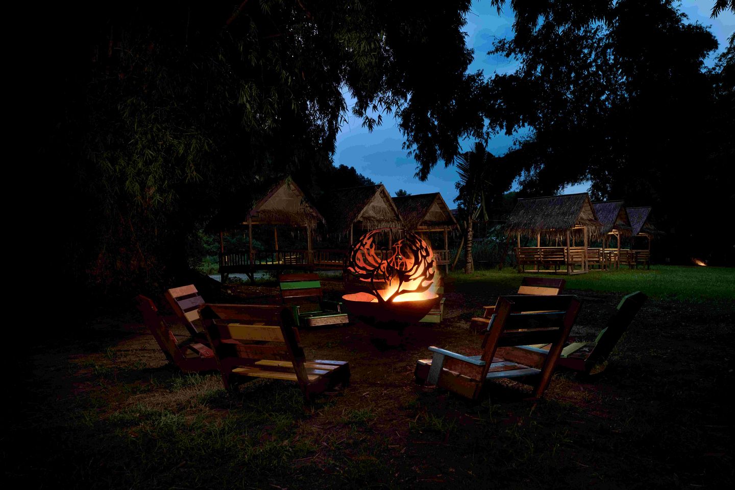 Sweet Luminous Suite with Outdoor Living Space in Laos Suite