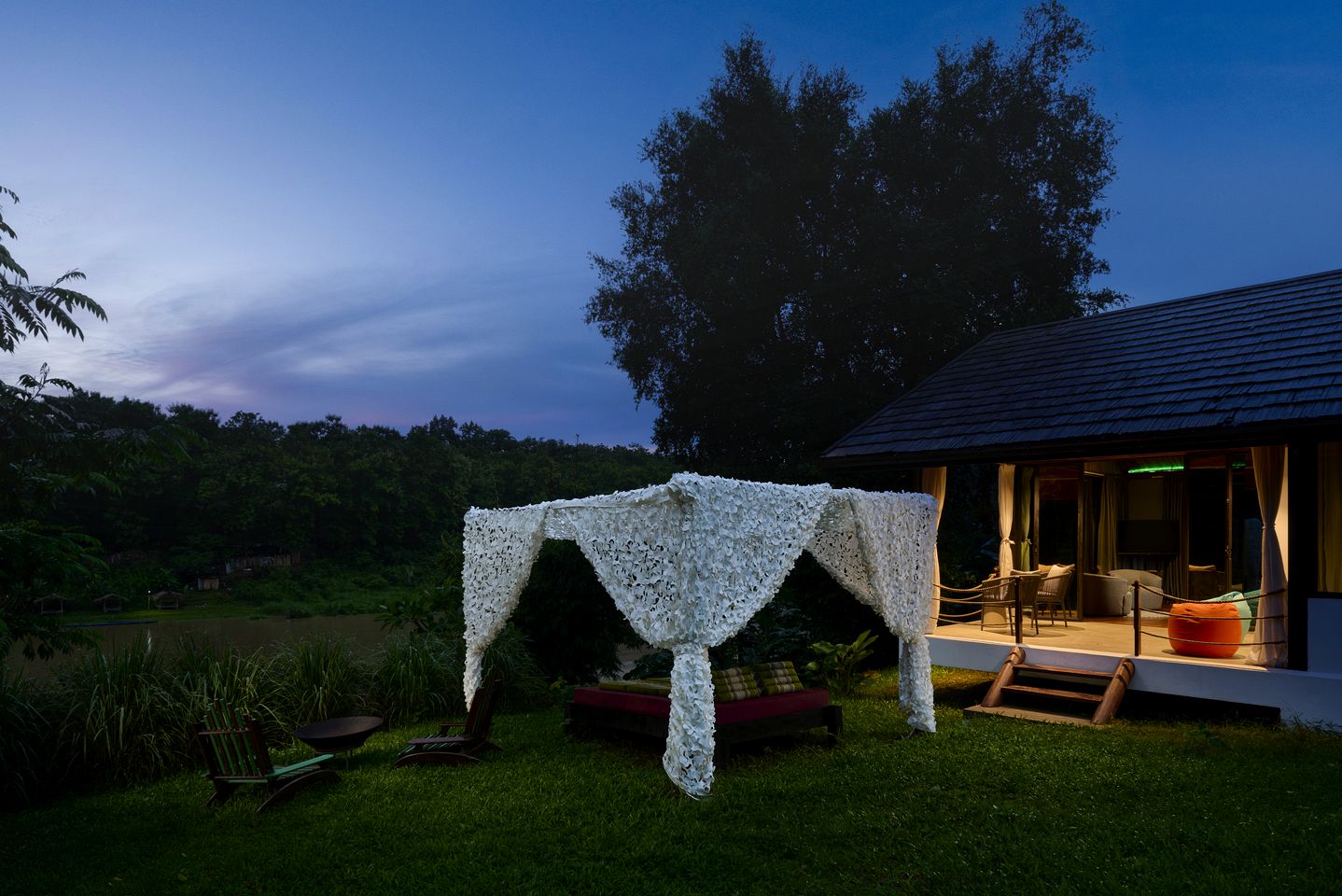 Sweet Luminous Suite with Outdoor Living Space in Laos Suite