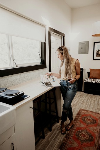 Containers (United States of America, Fredericksburg, Texas)