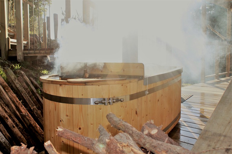 Cabins (New Zealand, Pauatahanui, North Island)