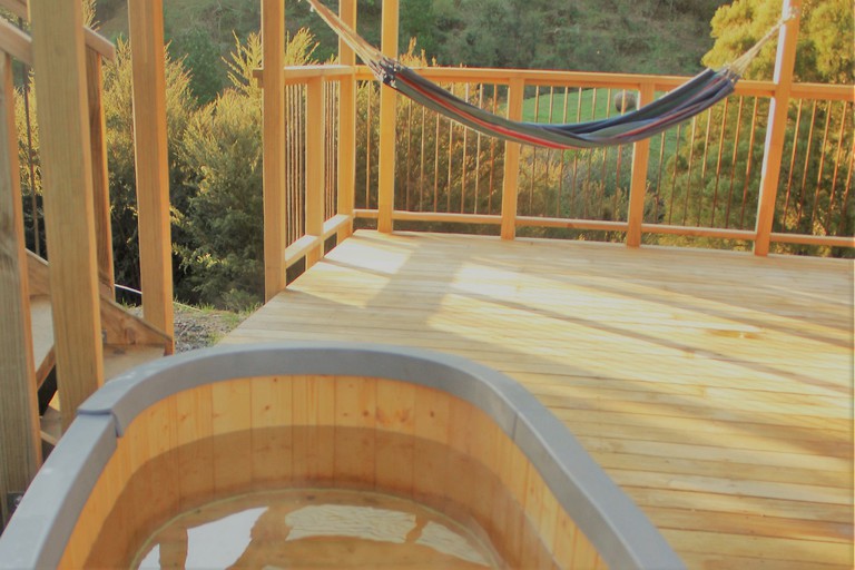 Cabins (New Zealand, Pauatahanui, North Island)