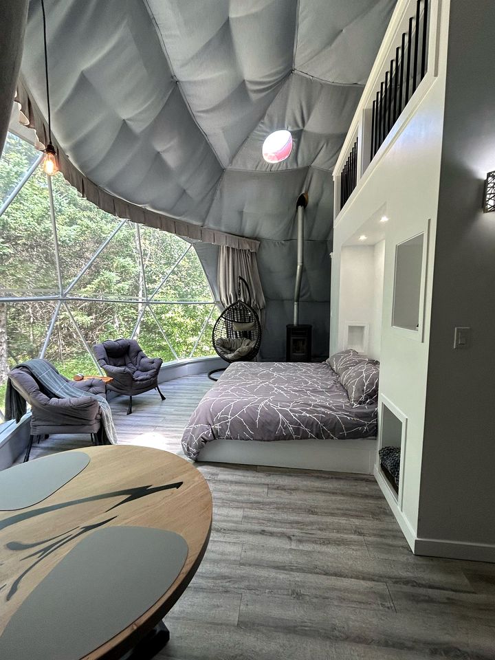 Romantic Dome for a Weekend Getaway or Serene Escape For Two with Hot Tub in Cocagne, Canada