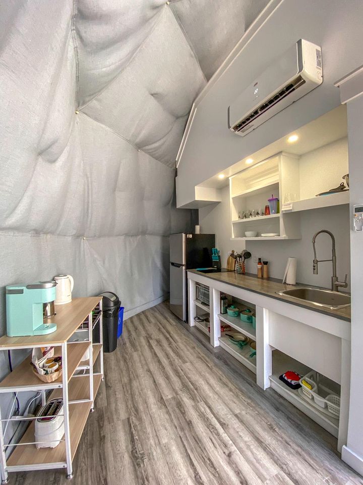 Romantic Dome for a Weekend Getaway or Serene Escape For Two with Hot Tub in Cocagne, Canada