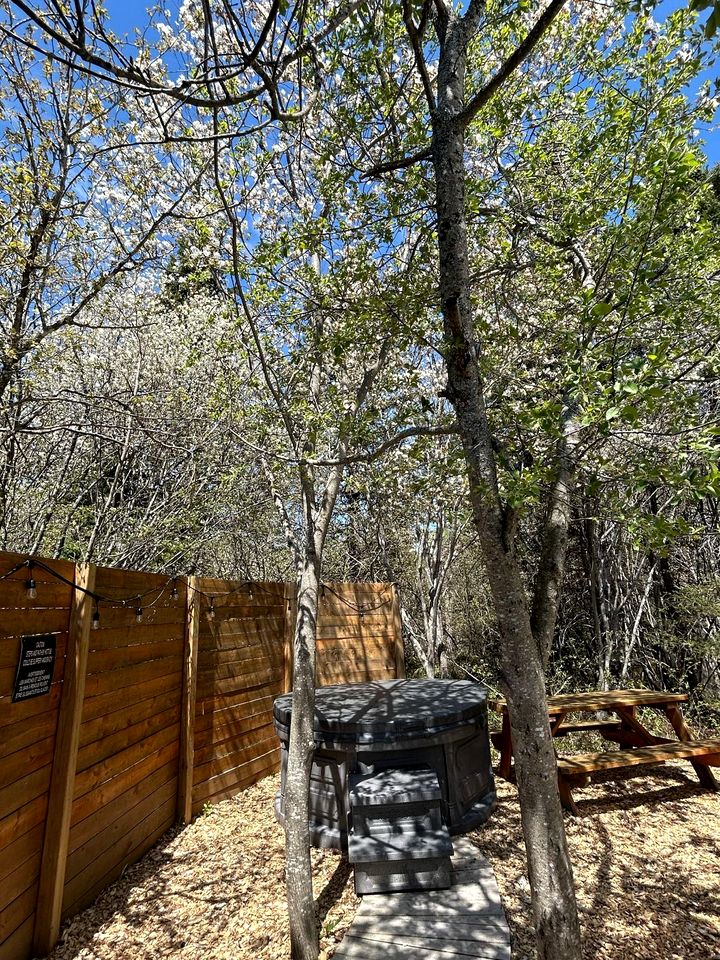 Romantic Dome for a Weekend Getaway or Serene Escape For Two with Hot Tub in Cocagne, Canada