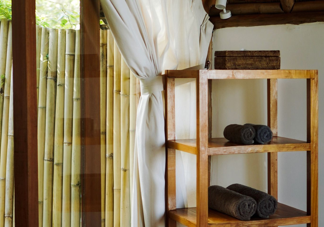 Cozy Chic Hut with Beach Views in Indonesia