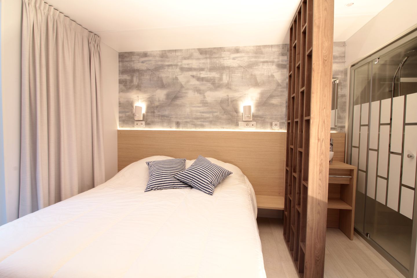 Rest and Relaxation in this Cozy Pet-Friendly Log Cabin Rental in Ondes, France