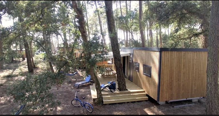 Rest and Relaxation in this Cozy Pet-Friendly Log Cabin Rental in Ondes, France