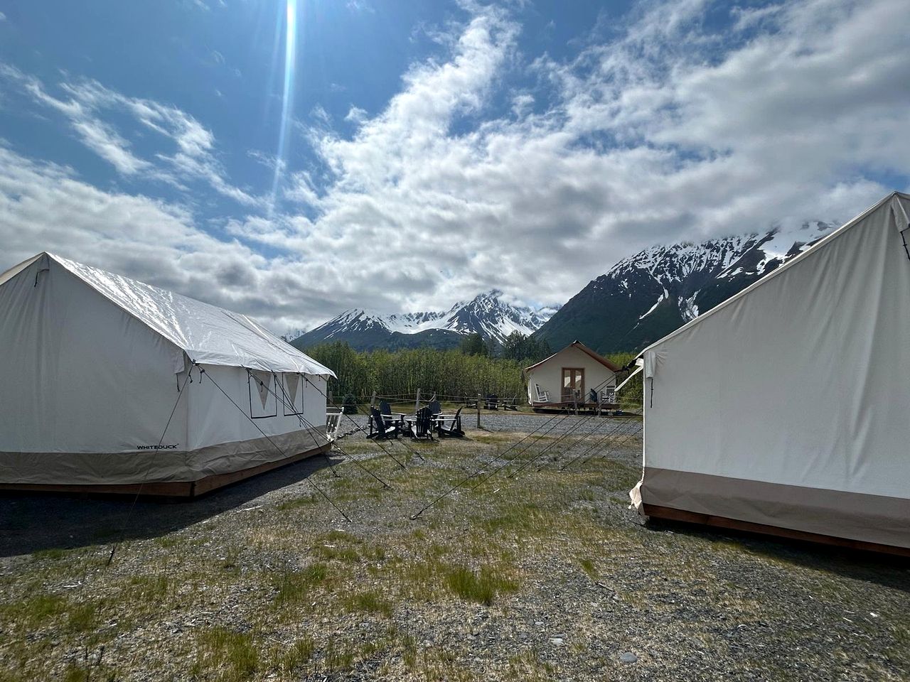 Cute and Comfortable Safari Tent in Seward, Alaska - Amazing Glamping Accommodation with Breathtaking Mountain Views